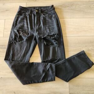 American Eagle Mom Jean Womens Size 2 Black Destroyed
